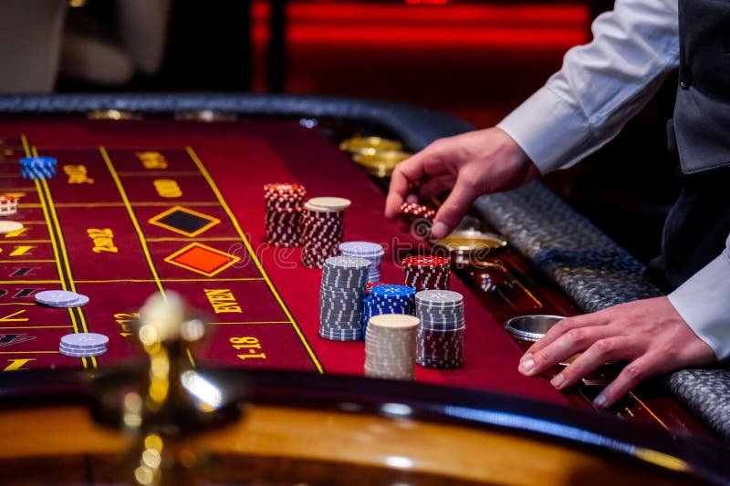 8upbd casino table image with glowing accents and calm dark theme